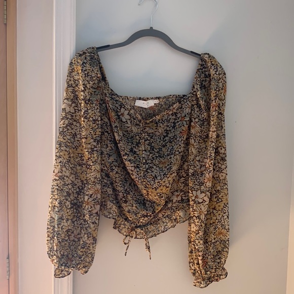 ASTR | Love Song Top - Picture 2 of 4